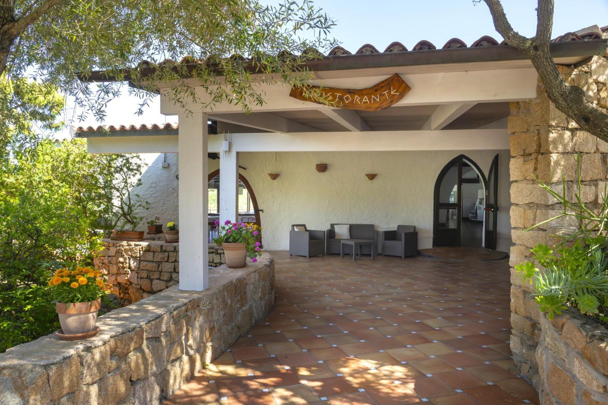 Lh Porto Rafael Altura 4*
